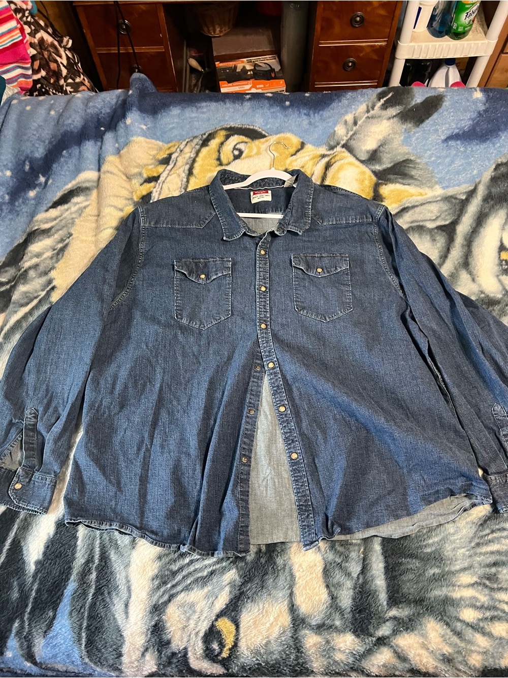 Wrangler Men's Dark Blue Denim Button-Down Shirt